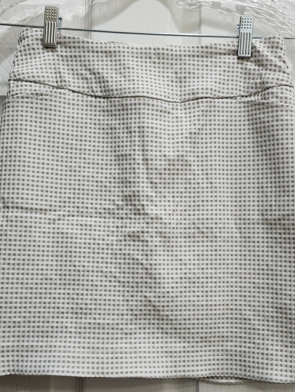 Tribal Comfort Stretch Pull On Skort Elia Gray & White Gingham Size 4